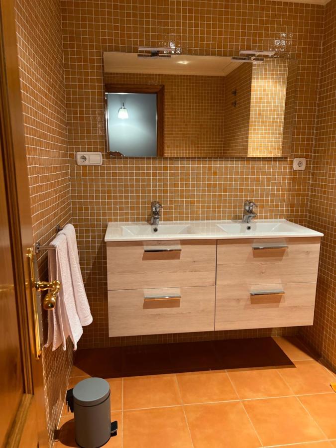 Apartamentos Vacaciones Rio Lever Boiro Extérieur photo